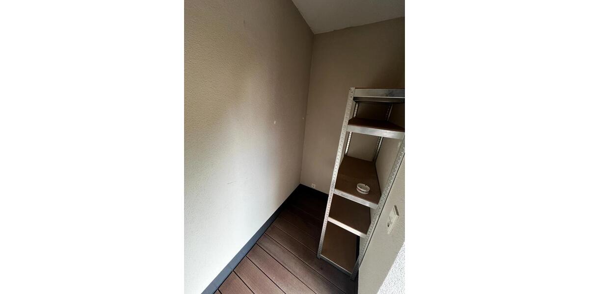 Einfamilienhaus Gummersbach - 2.5 Zimmer, 75 m&sup2;, 920&euro; | Angebot:25830520