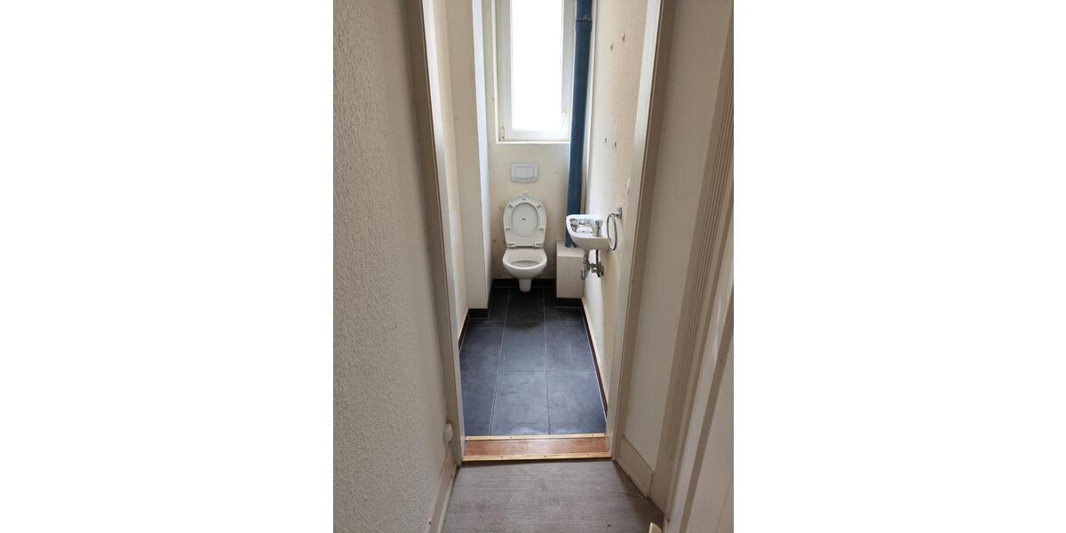 Erdgeschoßwohnung Singen (Hohentwiel) - 2.5 Zimmer, 76 m&sup2;, 1.150&euro; | Angebot:26529028