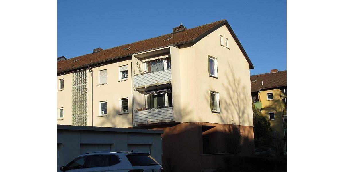 Etagenwohnung Schweinfurt Musikerviertel und amerik. Siedlung - 4 Zimmer, 85 m&sup2;, 680&euro; | Angebot:26929941