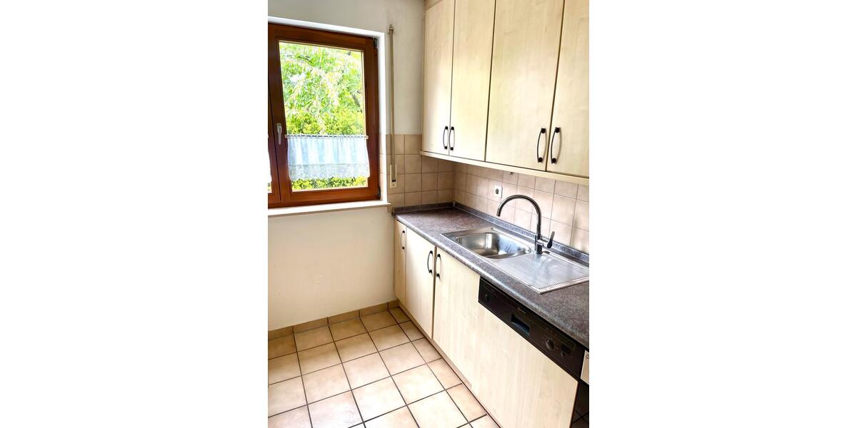 Reihenhaus Weil der Stadt - 5 Zimmer, 137 m&sup2;, 1.890&euro; | Angebot:26633031