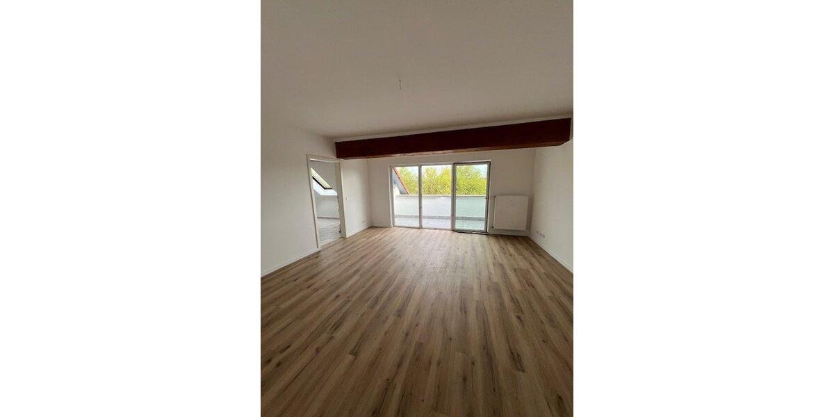 Etagenwohnung Blieskastel - 4 Zimmer, 93 m&sup2;, 750&euro; | Angebot:26257391