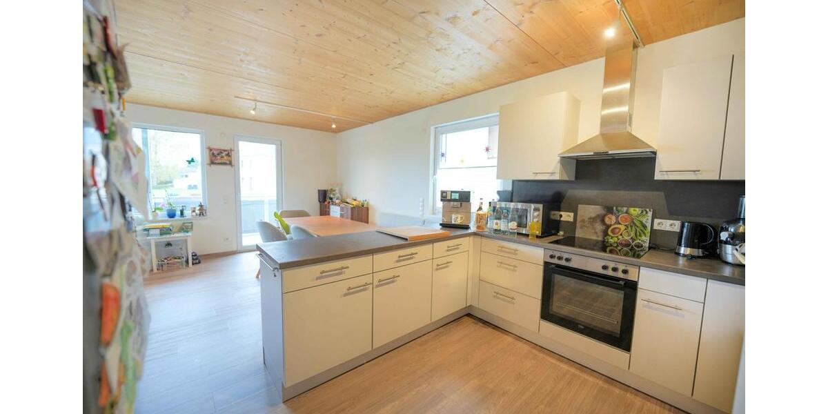 Etagenwohnung Ebersdorf bei Coburg - 4 Zimmer, 91 m&sup2;, 1.010&euro; | Angebot:26192999