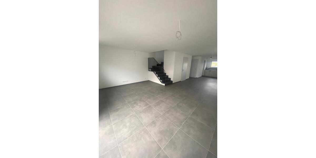 Maisonettenwohnung Rangendingen - 3.5 Zimmer, 111 m&sup2;, 1.159&euro; | Angebot:26522093