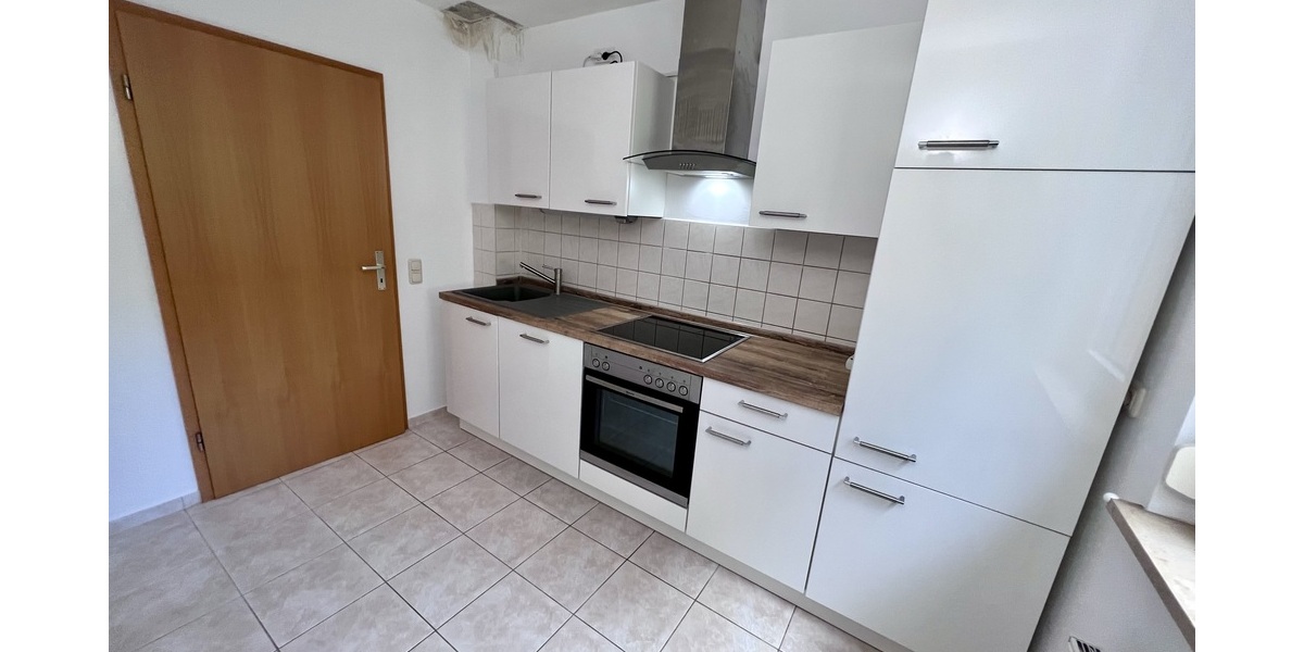 Idyllisch wohnen! 3-Raum Wohnung mit Einbauküche, Wanne und Süd-Balkon. - Etagenwohnung Gera Alt-Bieblach | Angebot:27022991