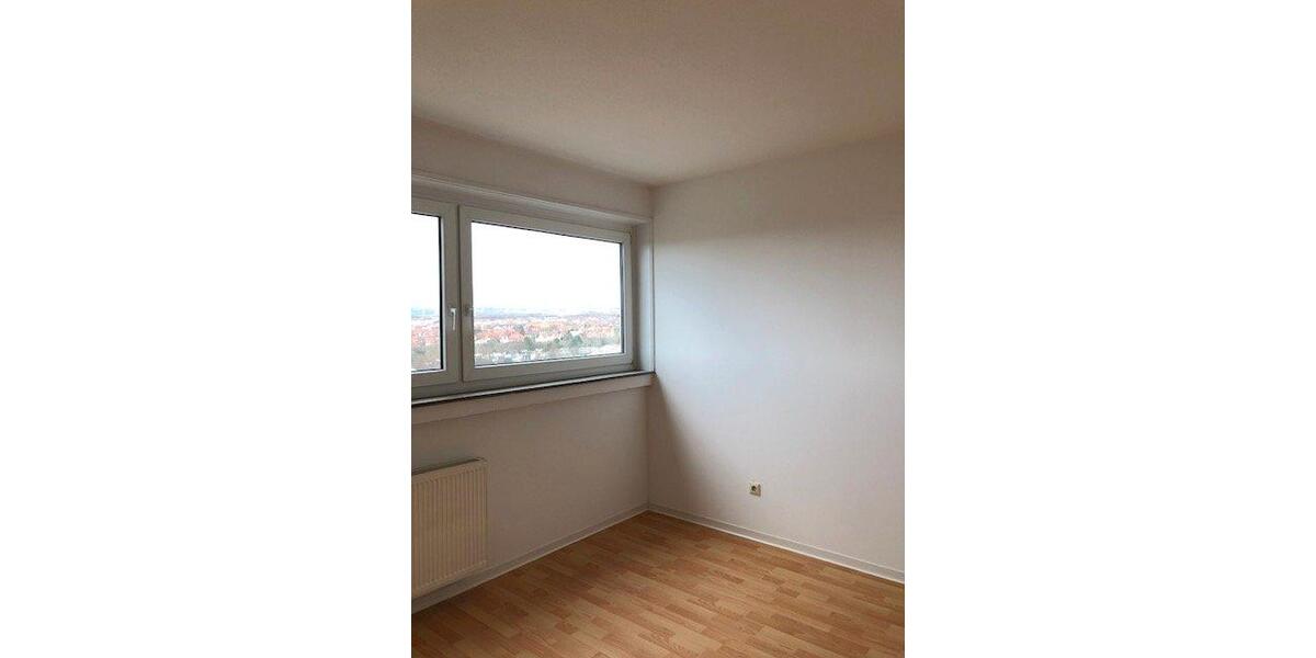Wohnen auf Zeit Paderborn Neuenbeken - 3 Zimmer, 74 m&sup2;, 370&euro; | Angebot:26278886