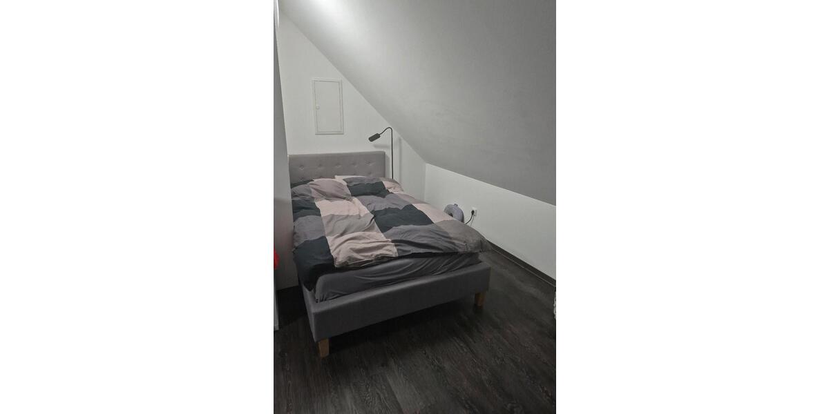 Dachgeschoßwohnung Bamberg Gereuth - 1 Zimmer, 36 m&sup2;, 595&euro; | Angebot:24869386