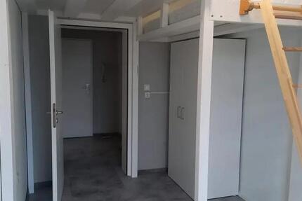 Wohnung Köln Kalk - 10 Zimmer, 78 m&sup2;, 600&euro; | Angebot:26614555
