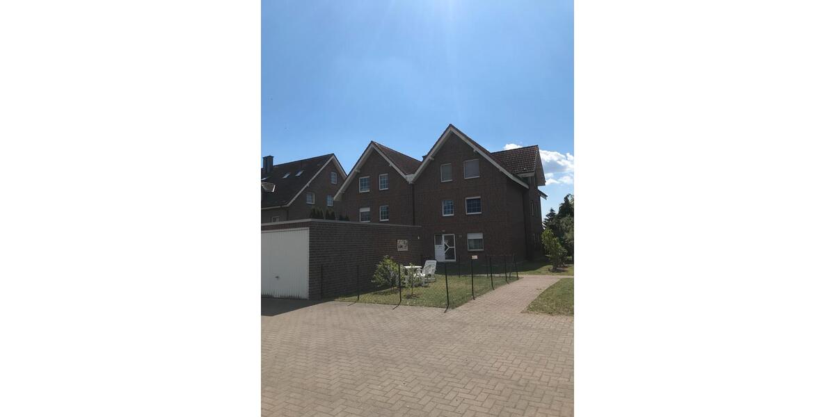 Dachgeschoßwohnung Dömitz - 3 Zimmer, 79 m&sup2;, 480&euro; | Angebot:25893430