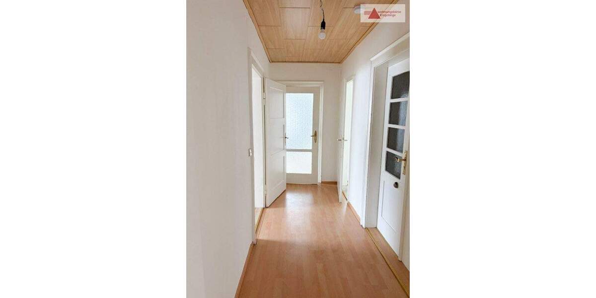 Etagenwohnung Bärenstein - 3 Zimmer, 79 m&sup2;, 377&euro; | Angebot:24826040