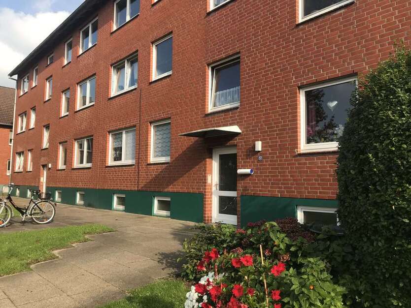 Wohnung zum Mieten in Lägerdorf 364,80 € 48 m²