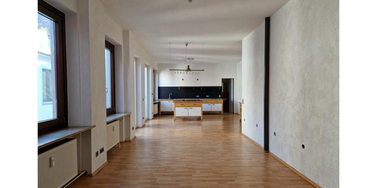Maisonettenwohnung Nürnberg - 4 Zimmer, 168 m&sup2;, 1.344&euro; | Angebot:23136315