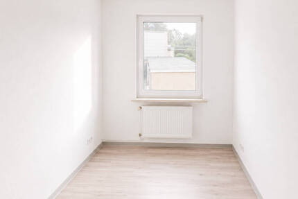 Wohnung Aschersleben - 3 Zimmer, 70 m&sup2;, 496&euro; | Angebot:26819885
