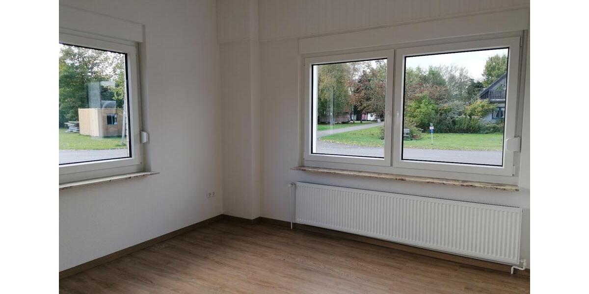 Erdgeschoßwohnung Rhauderfehn - 3 Zimmer, 90 m&sup2;, 695&euro; | Angebot:25930733