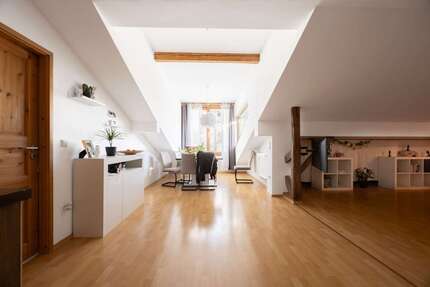 Wohnung Gars am Inn - 3 Zimmer, 94 m&sup2;, 810&euro; | Angebot:26926574