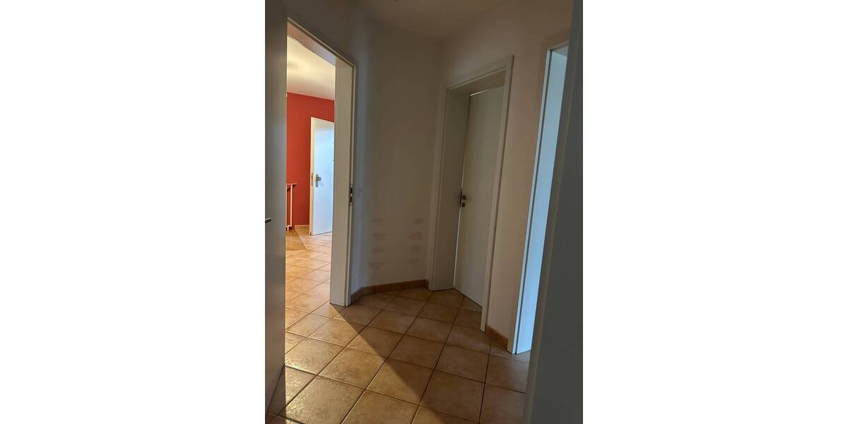 Etagenwohnung Grünwald - 4 Zimmer, 165 m&sup2;, 3.190&euro; | Angebot:25698774
