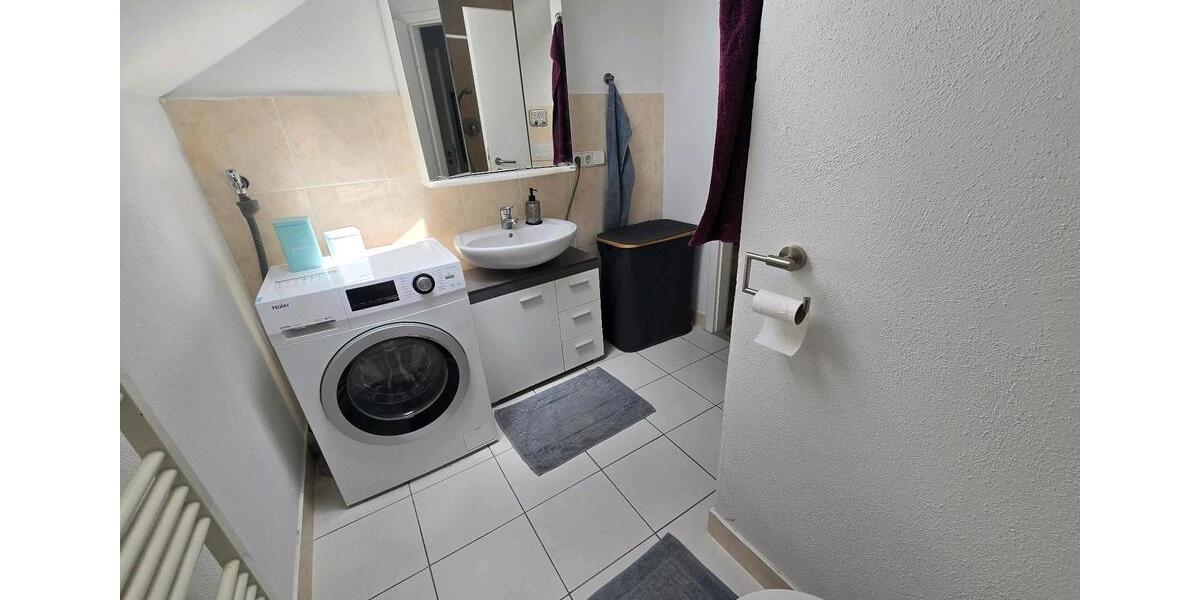 Dachgeschoßwohnung Tübingen Derendingen - 2 Zimmer, 50 m&sup2;, 1.150&euro; | Angebot:26619556