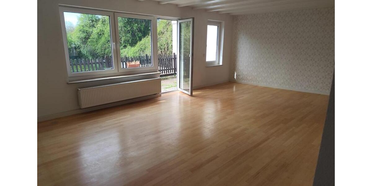 Einfamilienhaus Alzey - 5 Zimmer, 120 m&sup2;, 1.700&euro; | Angebot:26549785