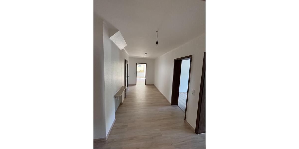 Erdgeschoßwohnung Gemünden am Main - 4 Zimmer, 118 m&sup2;, 940&euro; | Angebot:24773533