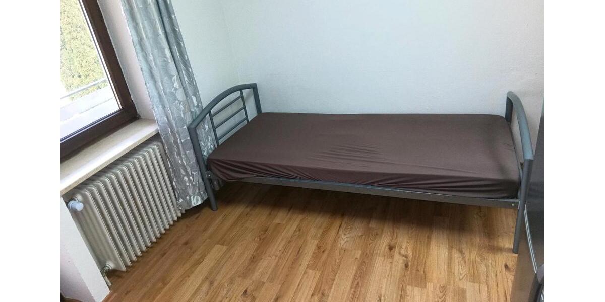 Zimmer mit Bad und Dusche zu vermieten 1 zimmer