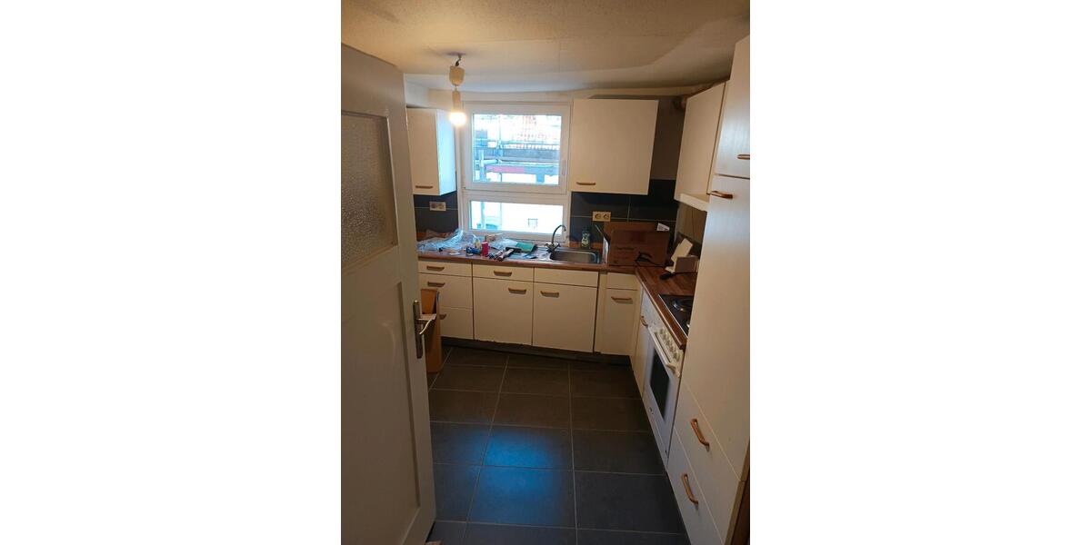 Etagenwohnung Tübingen - 3 Zimmer, 65 m&sup2;, 800&euro; | Angebot:24782064