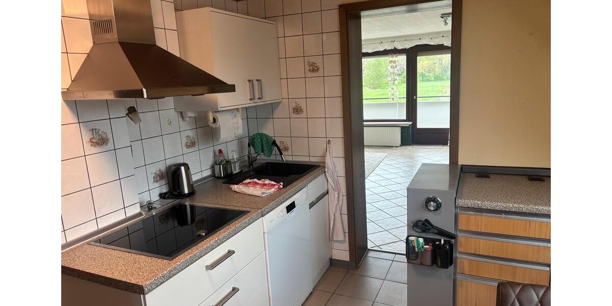 Dachgeschoßwohnung Rees - 3 Zimmer, 112 m&sup2;, 950&euro; | Angebot:26578541