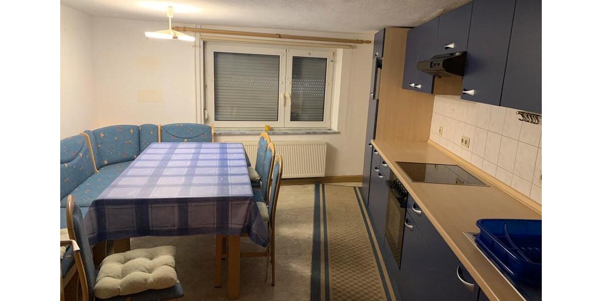 Erdgeschoßwohnung Neukirchen - 3 Zimmer, 60 m&sup2;, 500&euro; | Angebot:26646557