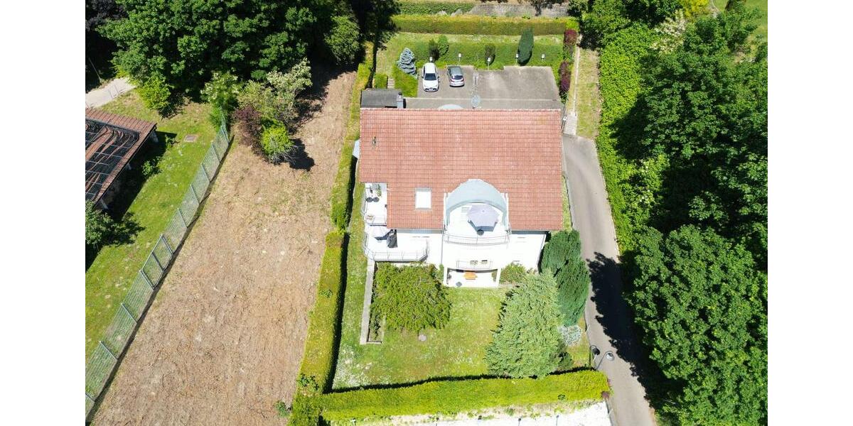 Erdgeschoßwohnung Lahr (Schwarzwald) - 4 Zimmer, 135 m&sup2;, 1.485&euro; | Angebot:26585779