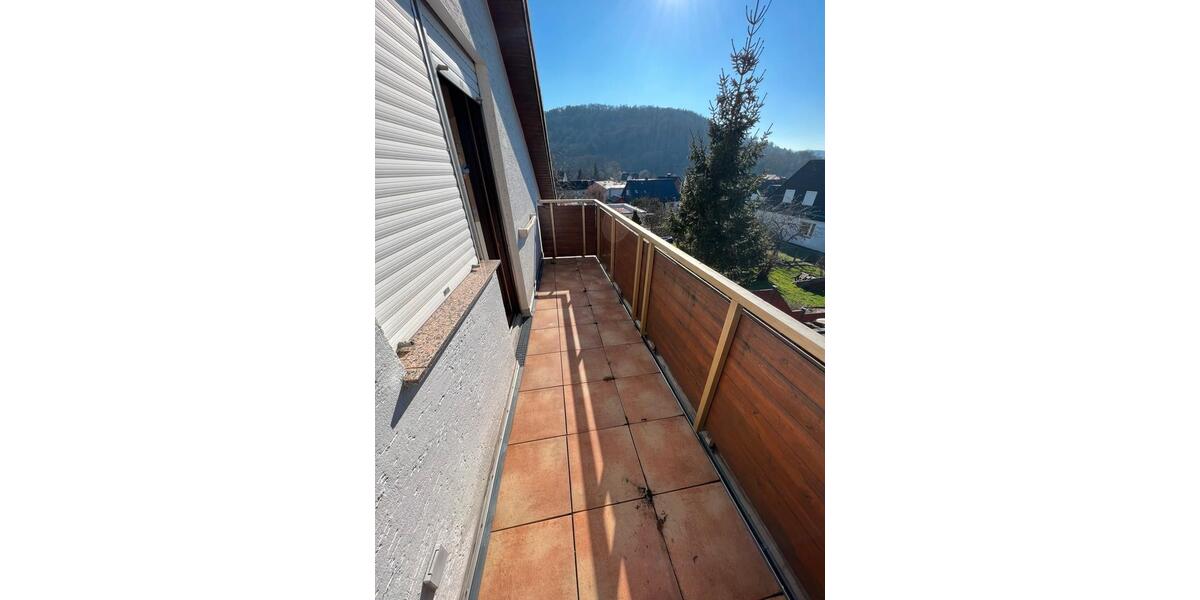 5-Zimmer Dachgeschosswohnung in Hann. Münden – ab sofort frei 5 zimmer