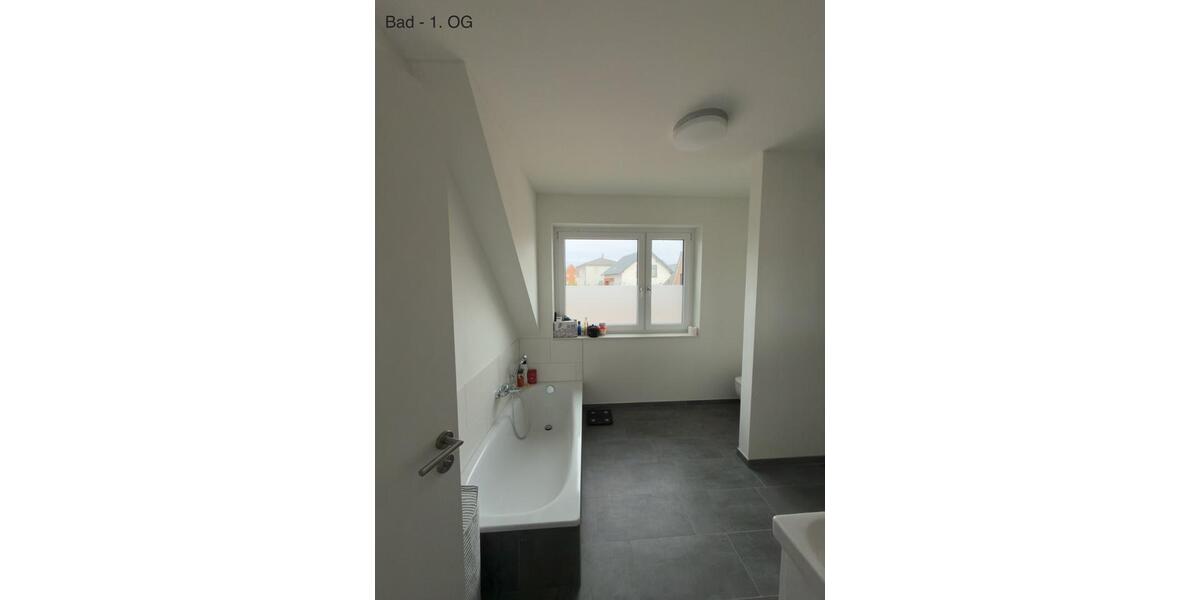 Doppelhaushälfte Rieseby - 4 Zimmer, 135 m&sup2;, 1.750&euro; | Angebot:25933685