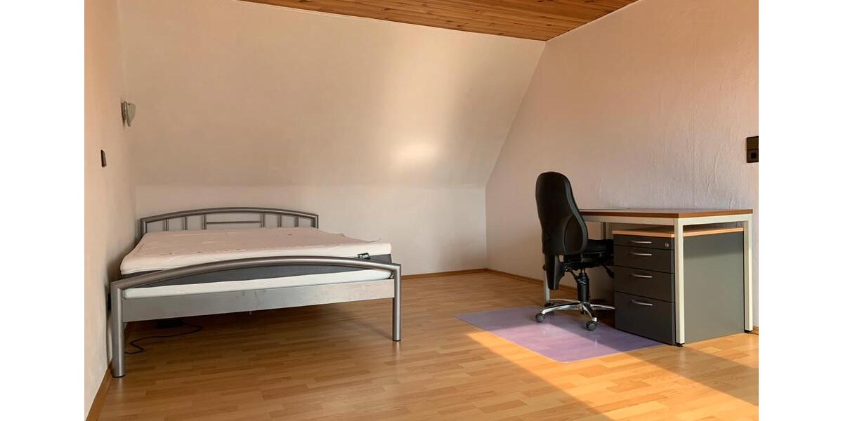 Wohnen auf Zeit Göttingen Grone - 1 Zimmer, 80 m&sup2;, 470&euro; | Angebot:26214475