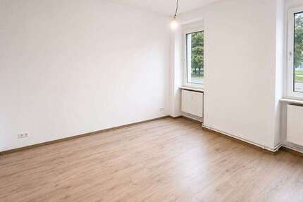 Wohnung Bruchsal - 3 Zimmer, 63 m&sup2;, 882&euro; | Angebot:27308394
