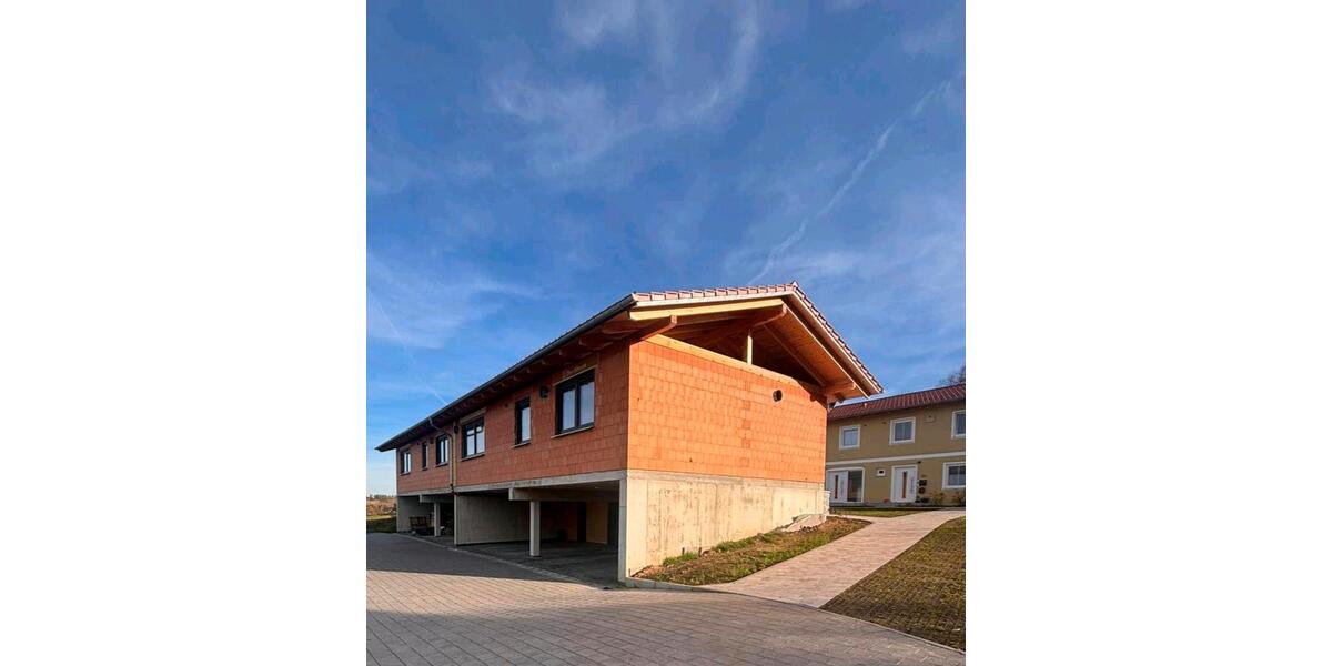 Hochparterre Landau an der Isar - 3 Zimmer, 81 m&sup2;, 866&euro; | Angebot:25933642