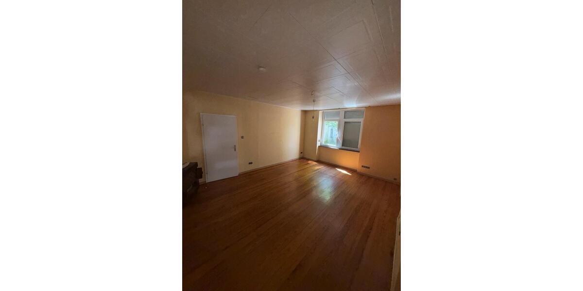 Erdgeschoßwohnung Neustadt an der Weinstraße - 3 Zimmer, 80 m&sup2;, 500&euro; | Angebot:26678194