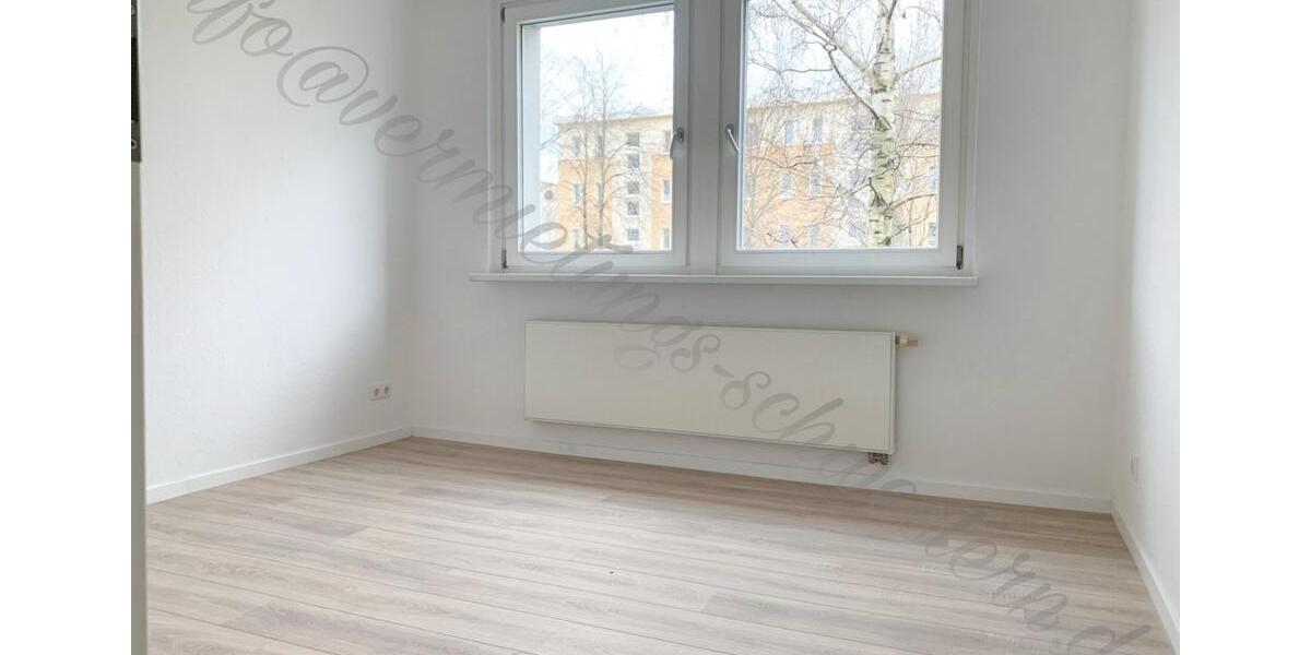 Etagenwohnung Chemnitz Adelsberg - 5 Zimmer, 106 m&sup2;, 655&euro; | Angebot:24628645