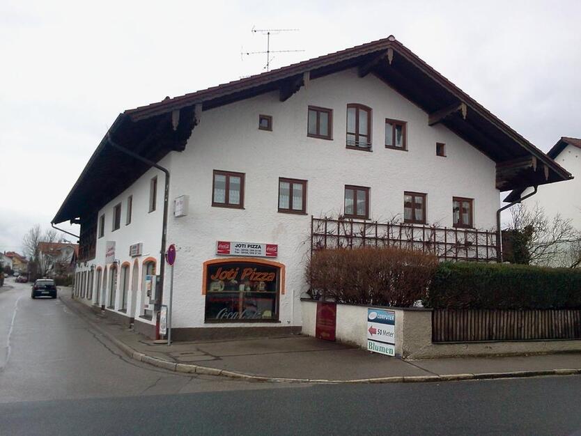 Freundliche 2-Zimmer-Wohnung im Ortskern von Zorneding