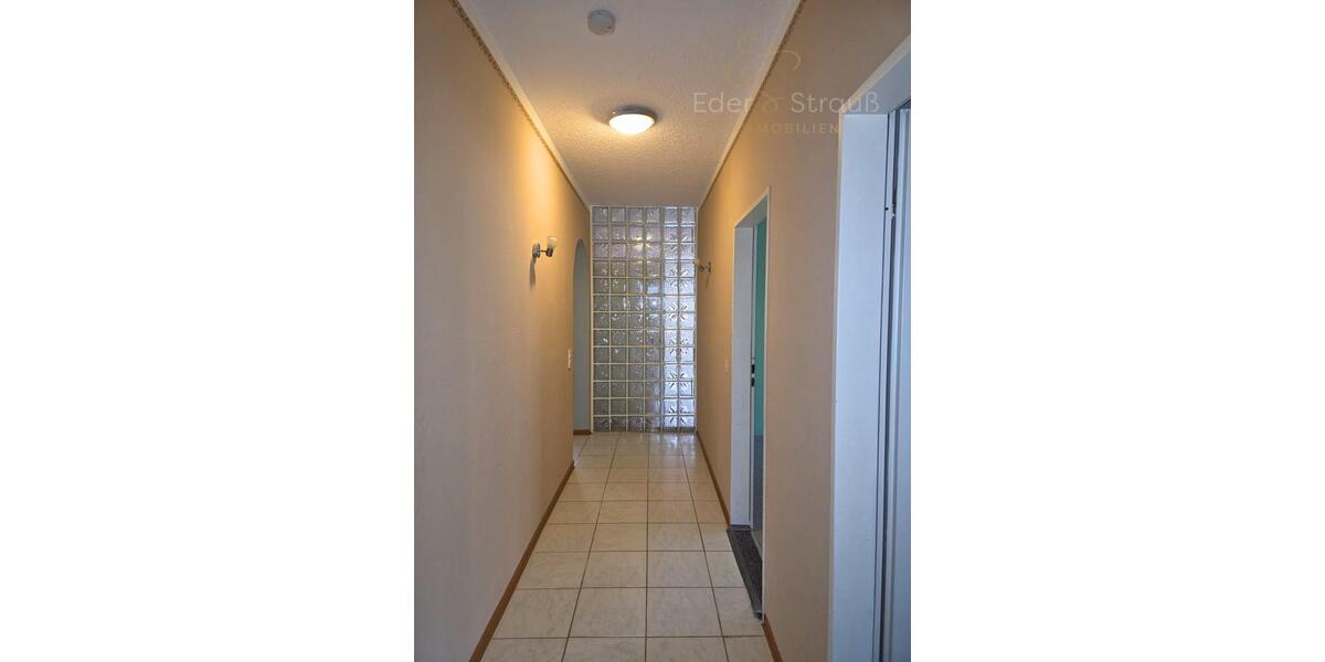 Etagenwohnung Sankt Wendel - 4 Zimmer, 110 m&sup2;, 800&euro; | Angebot:26442844