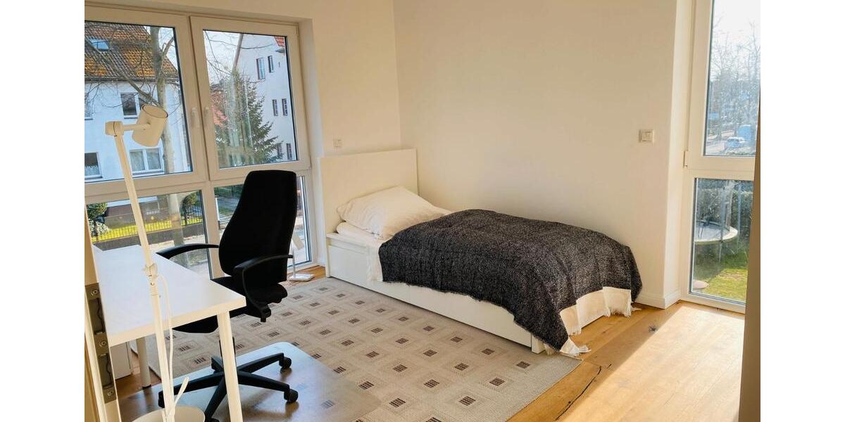 Wohnen auf Zeit Berlin Lankwitz - 1 Zimmer, 30 m&sup2;, 620&euro; | Angebot:26674135