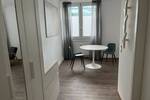 Business-Wohnen - Neu und sehr geschmackvoll möbliertes 1 Zimmer-Appartement im EG, Außenstellplatz oder TG-Stellplatz optional