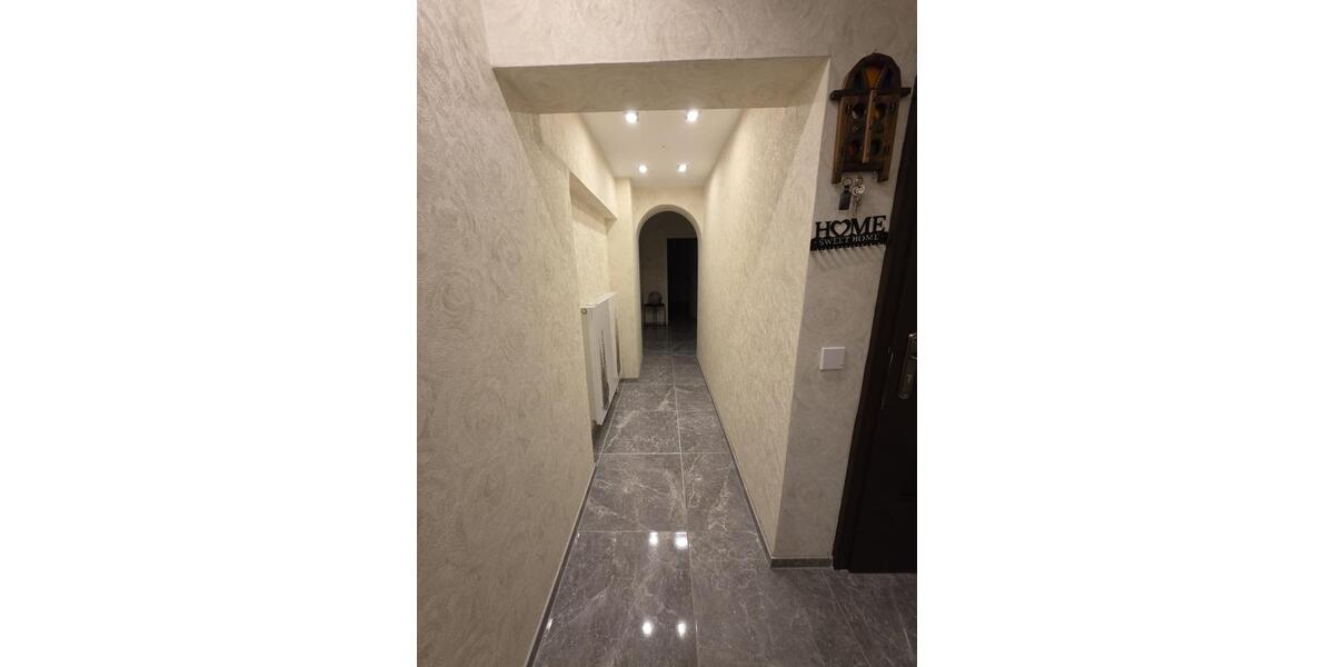 Erdgeschoßwohnung Hannover Linden-Limmer - 3 Zimmer, 130 m&sup2;, 1.500&euro; | Angebot:25925800