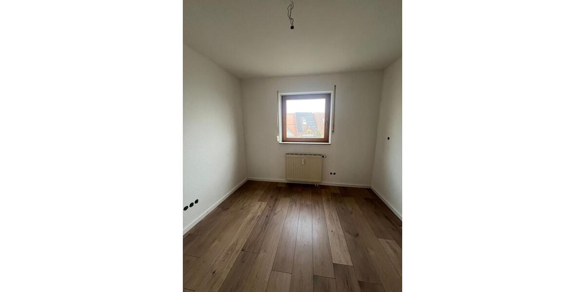 Etagenwohnung Tettnang - 3 Zimmer, 76 m&sup2;, 1.500&euro; | Angebot:24550407