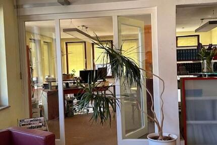 Großzügige Büro-Praxisfläche in zentraler Lage von Kassel zimmer