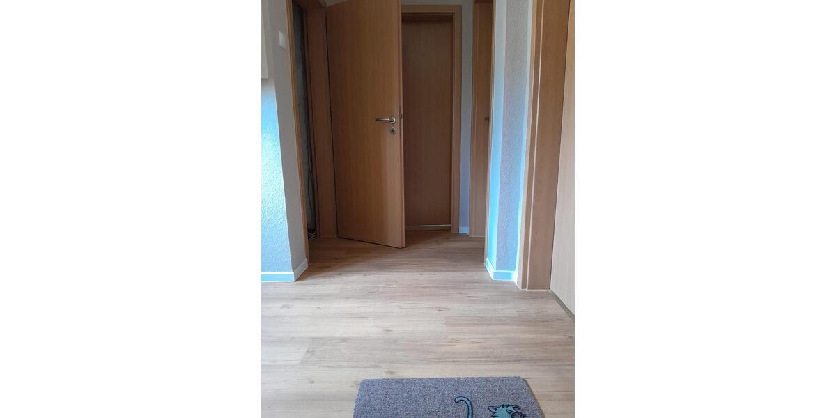 Dachgeschoßwohnung Erndtebrück - 3 Zimmer, 60 m&sup2;, 530&euro; | Angebot:25499317
