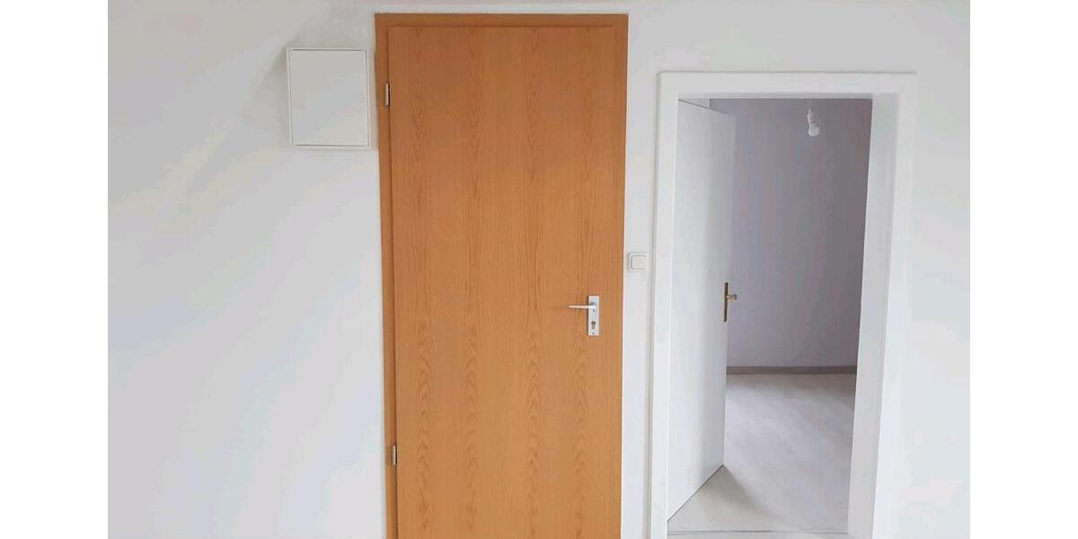 Dachgeschoßwohnung Geiselbach - 2 Zimmer, 46 m&sup2;, 539&euro; | Angebot:25451223