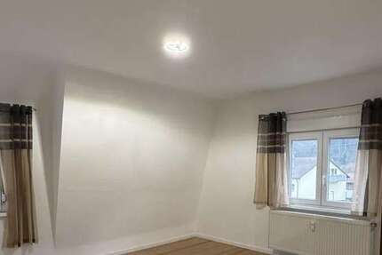 Wohnung Bad Wildbad Calmbach - 3 Zimmer, 67 m&sup2;, 600&euro; | Angebot:27101296