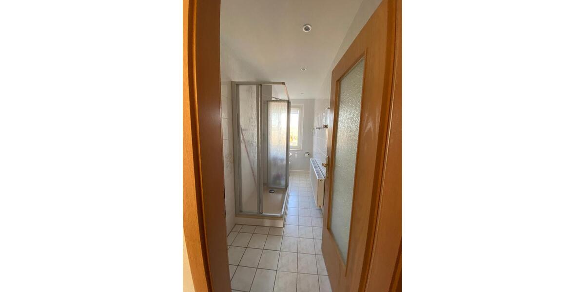 Etagenwohnung Wildenfels - 3 Zimmer, 60 m&sup2;, 320&euro; | Angebot:26041209