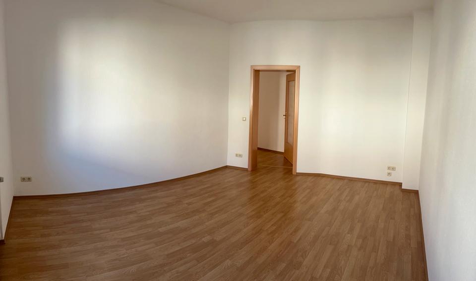 Erdgeschoßwohnung Zeitz - 3 Zimmer, 70 m&sup2;, 420&euro; | Angebot:26285236