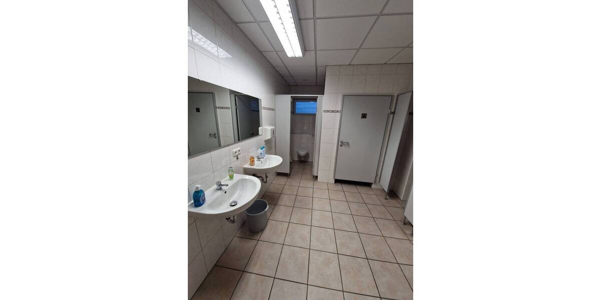 Gewerbeobjekt Lübbecke Nettelstedt - 4 Zimmer, 290 m&sup2;, 2.175&euro; | Angebot:25735991