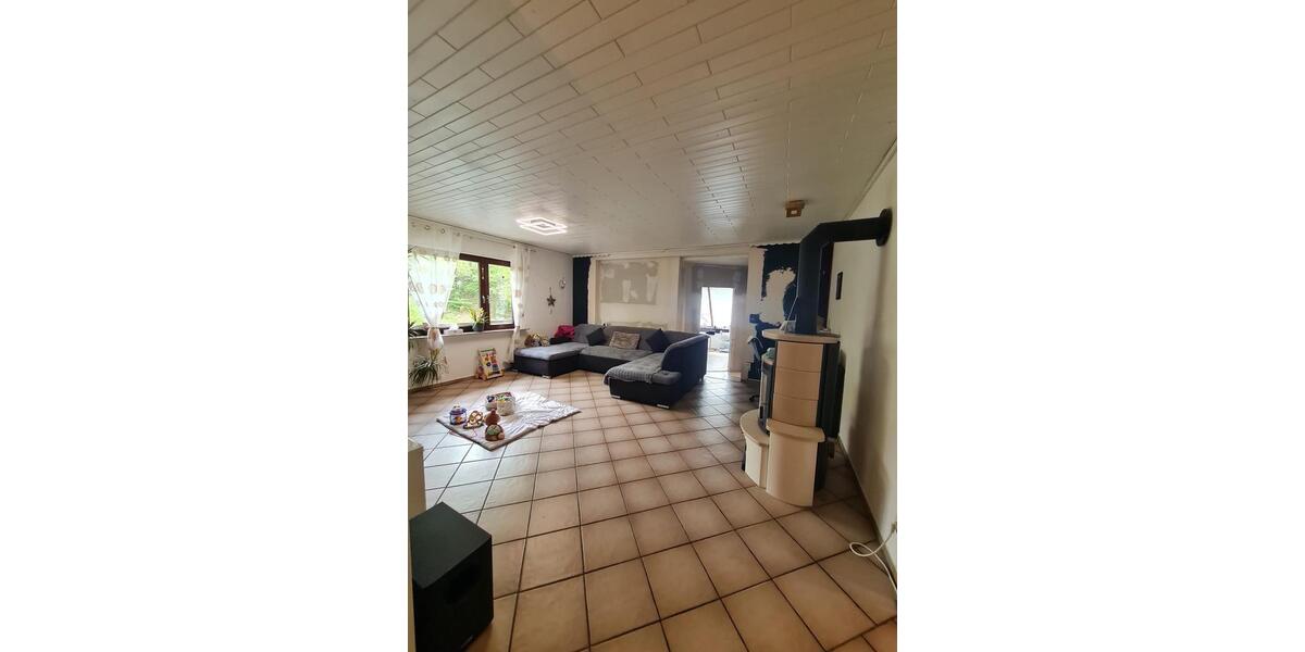 Etagenwohnung Altenahr - 4 Zimmer, 120 m&sup2;, 1.100&euro; | Angebot:26545226