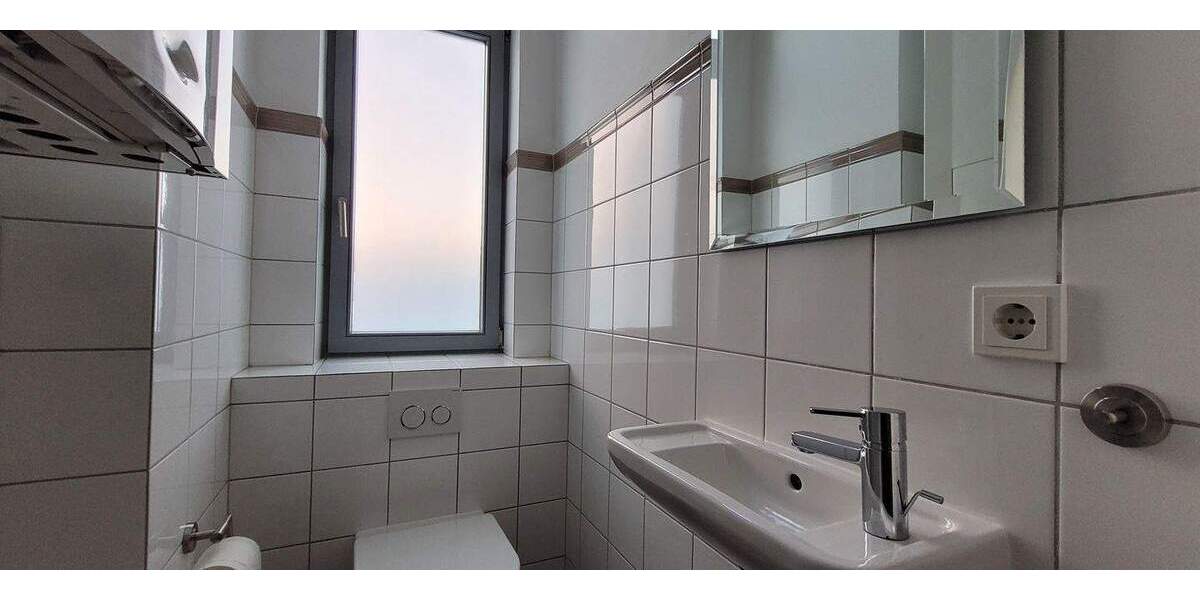 Etagenwohnung Trier Trier-Süd - 3 Zimmer, 145 m&sup2;, 1.750&euro; | Angebot:25679317