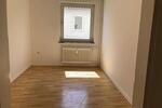 Etagenwohnung Kassel Fasanenhof - 4 Zimmer, 94 m&sup2;, 700&euro; | Angebot:26632896